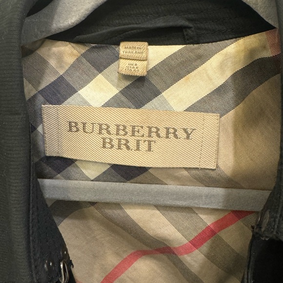 Short Burberry Trench - Size S - Picture 3 of 6